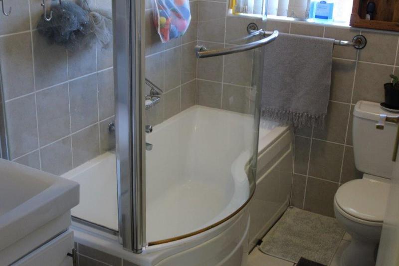 2 Bedroom Property for Sale in Fish Hoek Western Cape